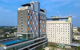 Harris Hotel & Conventions Solo